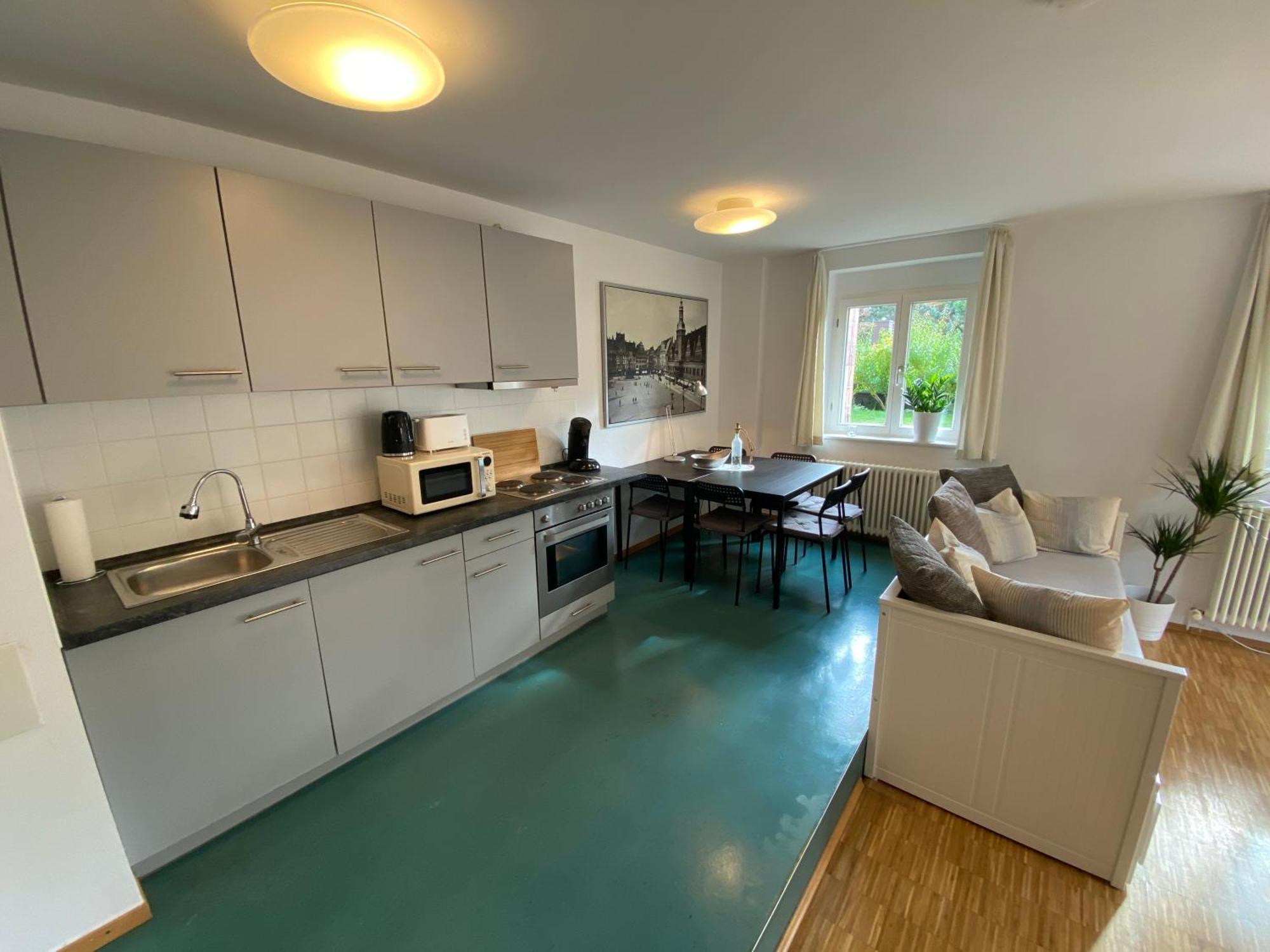 Ferienwohnungen Und Apartmenthaus Halle Saale - Villa Mathilda Bilik gambar