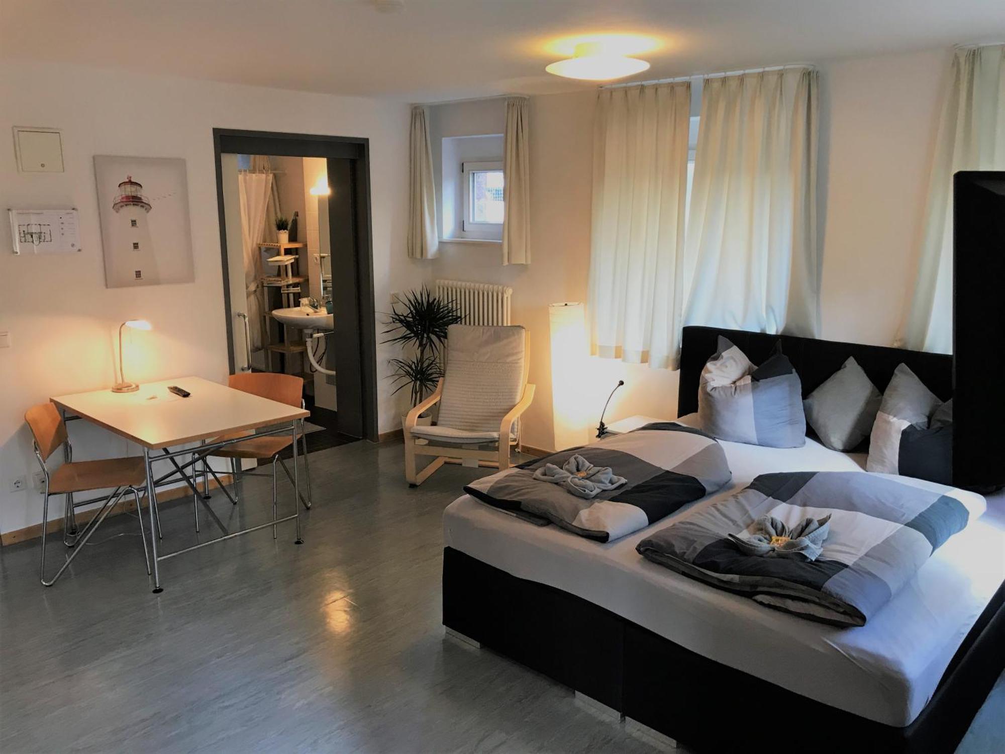 Ferienwohnungen Und Apartmenthaus Halle Saale - Villa Mathilda Bilik gambar